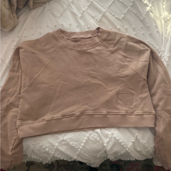 Daily Drills Cropped Crew, Dune, Medium, New - Picture 10 of 11